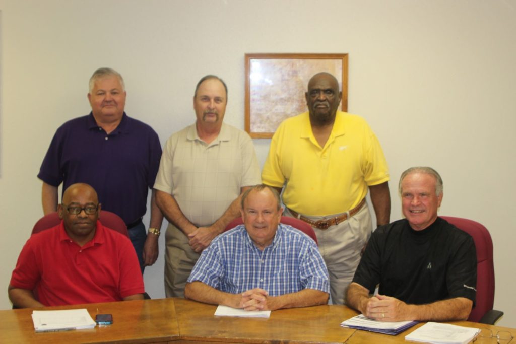 City Council October 2014 Front Row L-R: Ralph Bennett, Byron Richards-Mayor, Joe Don Kennedy
Back Row L-R: Tommy Walton, Stephen Casper, Glen D, Ward, Sr.-Mayor Pro Tempore